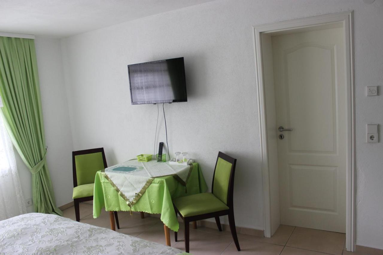 Bodensee Pension Uberlingen Exterior photo